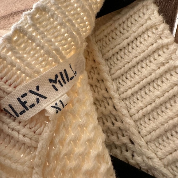 Alex Mill Button Back Crew Neck Neck Sweater Ivory Red Stripe sz XL - Picture 7 of 7